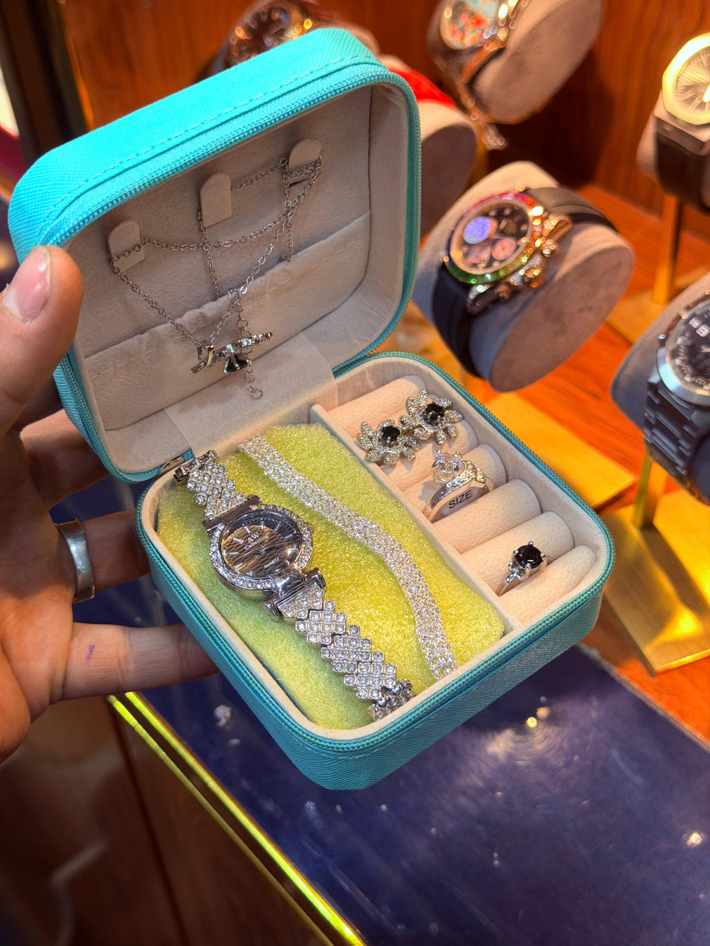 Luxury Ladies Watch Gift Box – 7-in-1 Jewelry Set | Ramadan & Eid Special 🌙✨