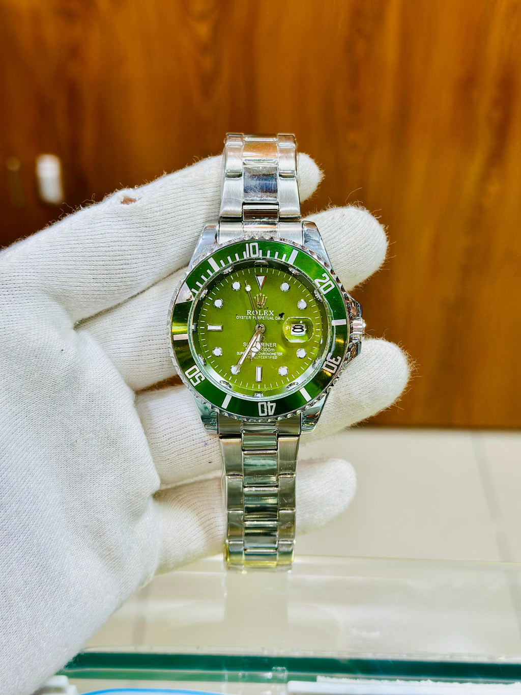 Rolex Submariner Top Model – Stainless Steel | Date Working | Master Lock