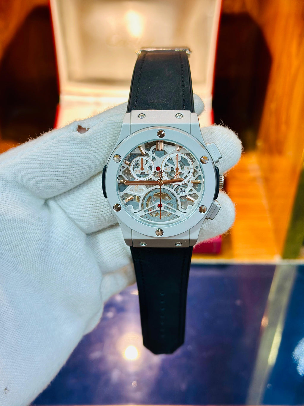 Hublot Luxury Watch – Multiple Colors | Date Working | Leather Strap | Master Lock